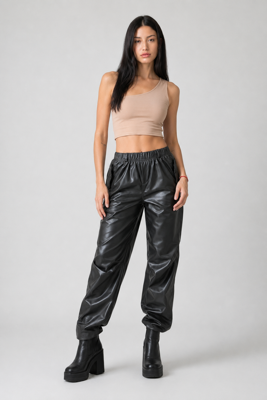 Pantalón Amaris Ecocuero Negro